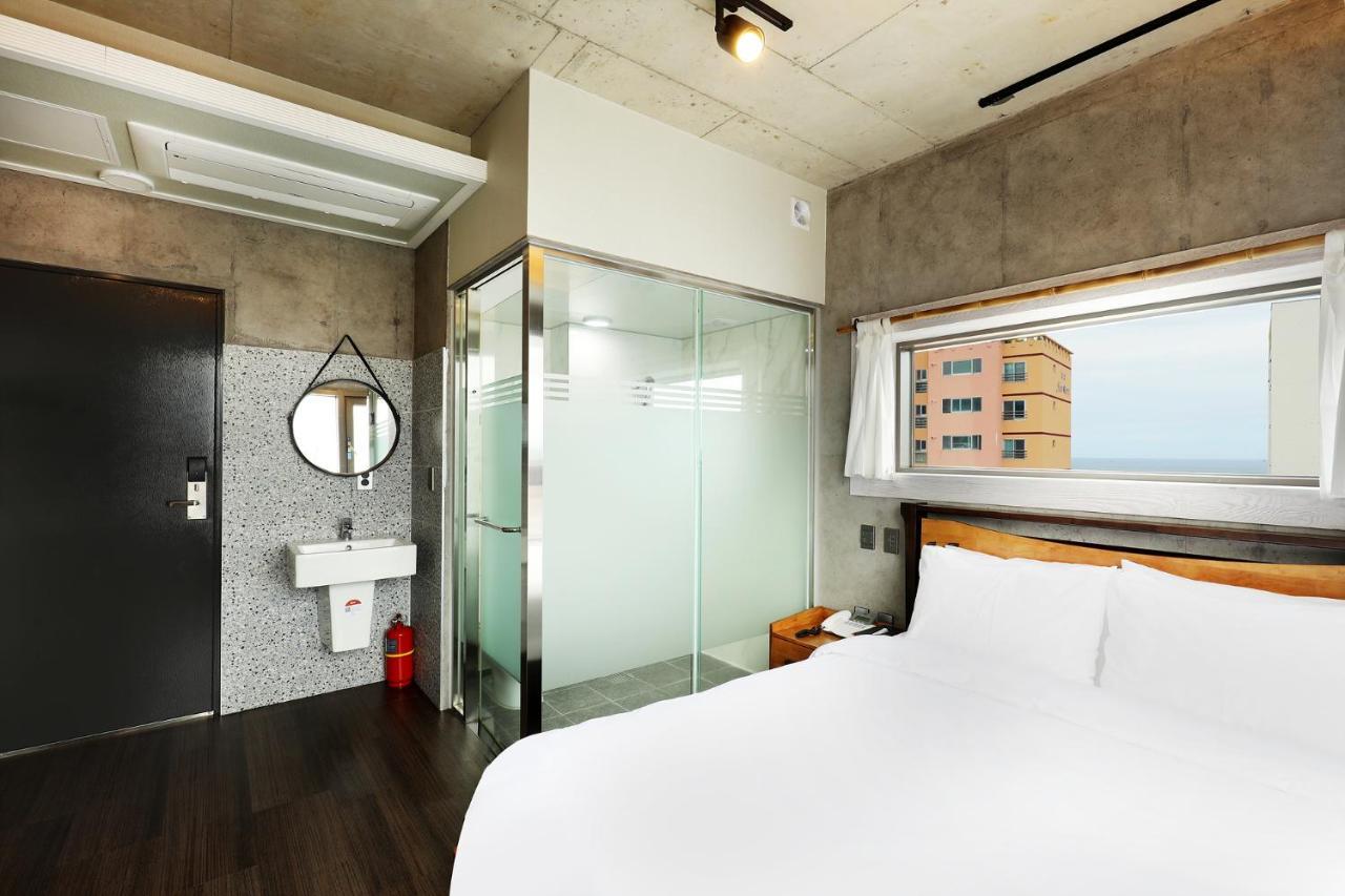 Cornerstone Hotel Seogwipo Eksteriør bilde