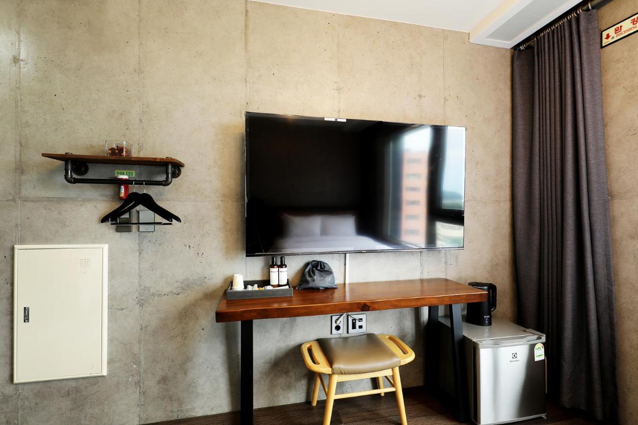 Cornerstone Hotel Seogwipo Eksteriør bilde
